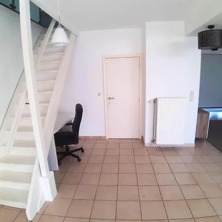 3 Bedrooms Villa With Jacuzzy Furnished Terrace And Wifi At Waterloo *